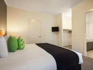 Quest Warrnambool - 9
