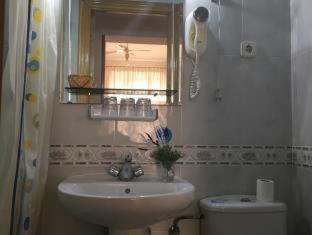 Hostal R. Lido - Madrid - 9