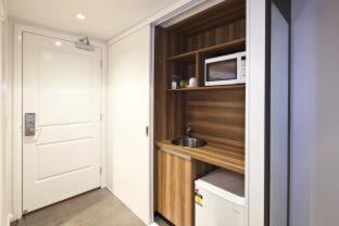 Ballarat Suites - 8