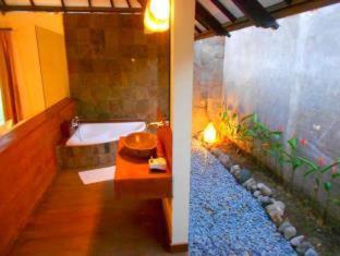 The Batu Hotel & Villas - Batu - 5