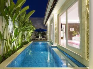 Bajra Bali Villa Seminyak - Seminyak - 2