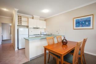 C Mandurah Apartment Resort - Mandurah - 3