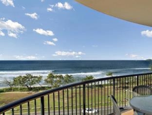 Ocean Boulevard - Alexandra Headland - 9