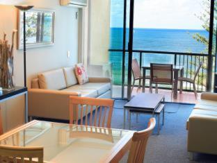 Peninsular Beachfront Resort - Mooloolaba - 7
