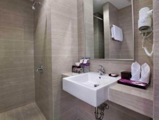 Quest Hotel Balikpapan by ASTON - 5