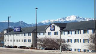 InTown Suites Extended Stay Colorado Springs - 5