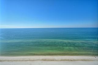 Roomy Oceanfront Condo with Breathtaking View and Beachside Pool - Unit 1906 - Panama City Beach - 7