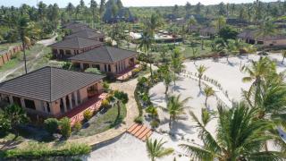 The Sands Beach Resort - 7