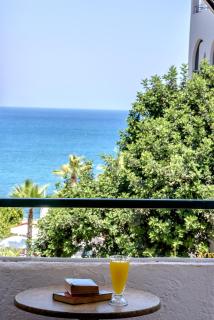 Pela Maria Hotel - 1