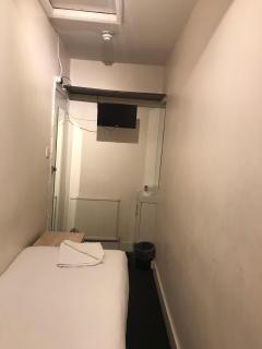 Aquarius Hotel - Londra - 8