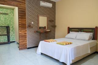 Sunrise Lodge & Lounge - 6