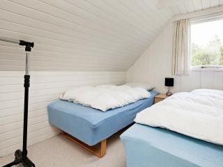 6 person holiday home in Oksbøl - Mosevrå - 1