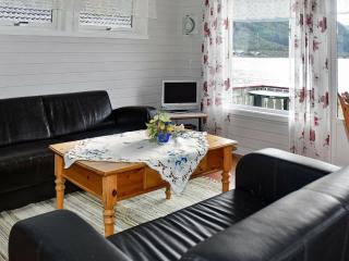 5 person holiday home in Selje-By Traum - Selje - 5