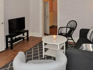 8 person holiday home in Vargön - Västra Tunhem - 1