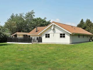 8 person holiday home in Oksbøl-By Traum - Øster Vrøgum - 0