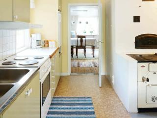 5 person holiday home in SKÄLLINGE - Skällinge - 2