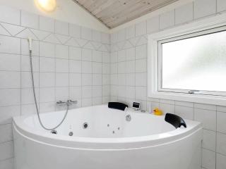 8 person holiday home in Rudkøbing - Spodsbjerg - 9