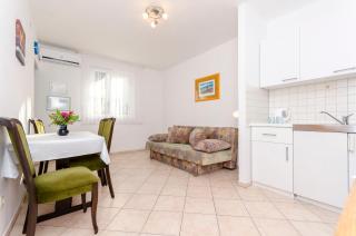 Apartments Mate - Trogir - 4