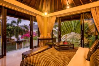 Villa One Seminyak - Seminyak - 2
