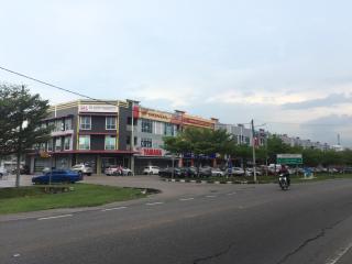 BENUTHOMESTAY - 1