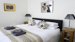 "Fraser's" at Marine Lodge - 3