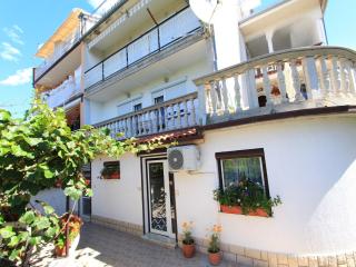 Apartment Colic - 0