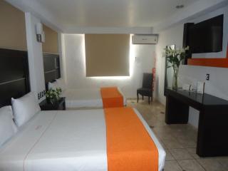 Hotel Estadio - Guadalajara - 5