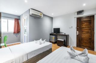 The Richy Place Guest House - Bangkok - 4
