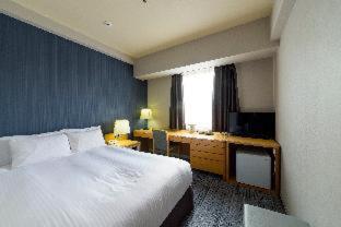 SureStay Plus Hotel by Best Western Shin-Osaka - Osaka - 5