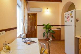 Uyutniy - Odessa - 4