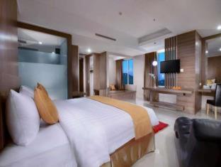 Aston Lampung City Hotel - 6