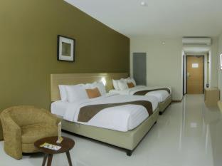 De Laxston Hotel Yogyakarta, Azana Hotels Collection - Yogyakarta - 6