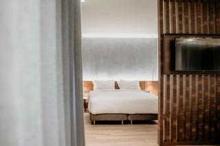 Aya Hotel - Drama - 8