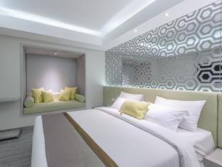 Hotel Daun Bali Seminyak - 1