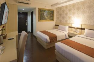 Grand Puri Saron Yogyakarta - Yogyakarta - 7
