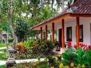 Holiday Resort Lombok - 5