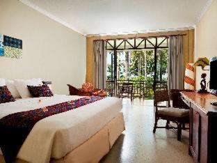 Holiday Resort Lombok - 1