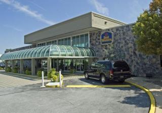 Brandywine Valley Inn SureStay Plus by Best Western - 1
