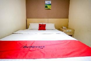 RedDoorz near Pasar Tarapung Siring Banjarmasin - Banjarmasin - 7
