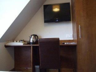 Cambridge House - Edinburgh - 7