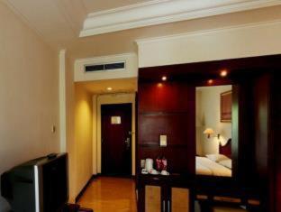 Le Dian Hotel - Serang - 6