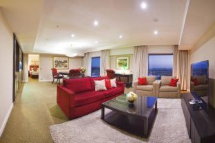 Stamford Plaza Sydney Airport Hotel & Conference Centre - Sydney - 2