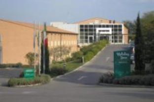 La Meridiana Bleisure Hotel - 9