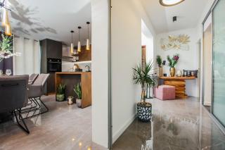 Apartments Nora - Makarska - 1