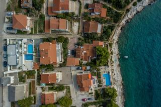 Holiday home Lola, sea on a palm! HEATED POOL - Trogir - 2