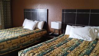 Sona Inn - Dilley - 7