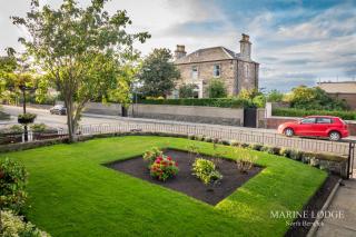 "Fraser's" at Marine Lodge - 8