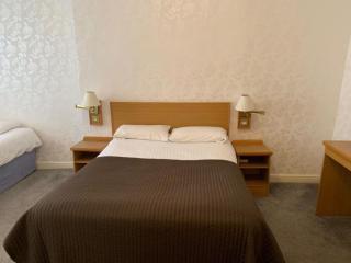 Waterford Lodge Hotel - 4