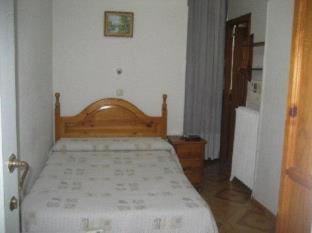 Hostal Fuentesol - Madrid - 1
