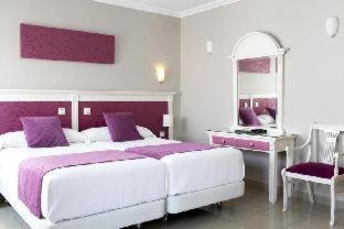 Hotel Plaza Cavana - Nerja - 2